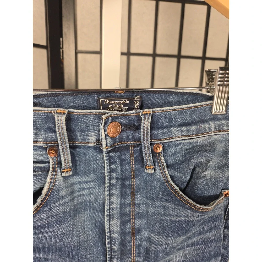 Abercrombie & Fitch Y2k‎ Ultra High Rise Super Skinny Size 25/0